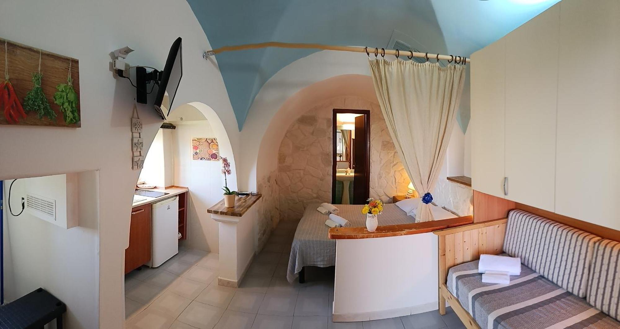 Apartahotel Elianto 2*